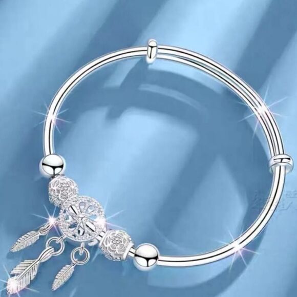 Dreamcatcher Sterling Silver Bracelet - 99.9% Pure Silver - Picture 9 of 9